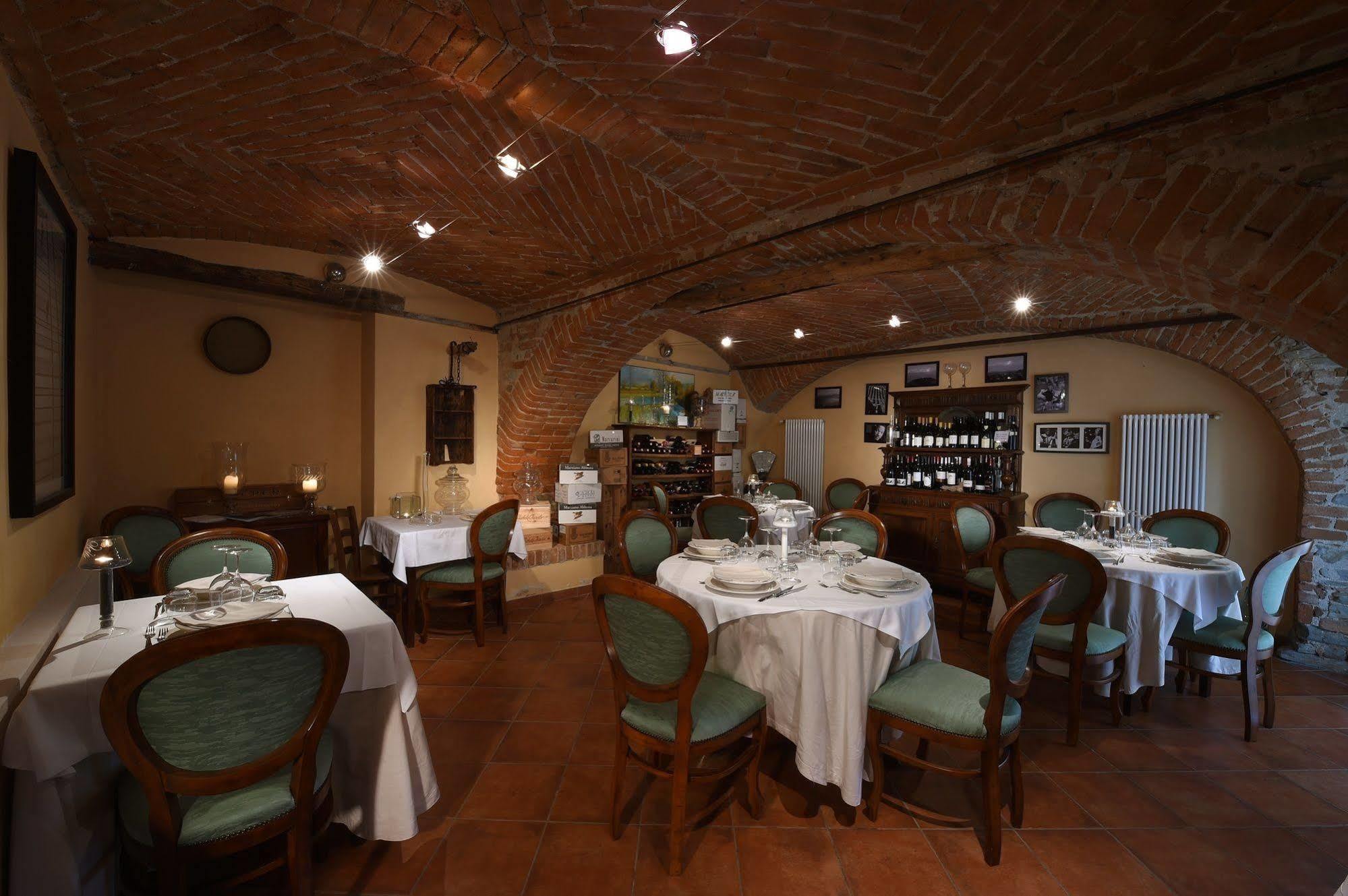 Agriturismo San Martino Clavesana Екстериор снимка
