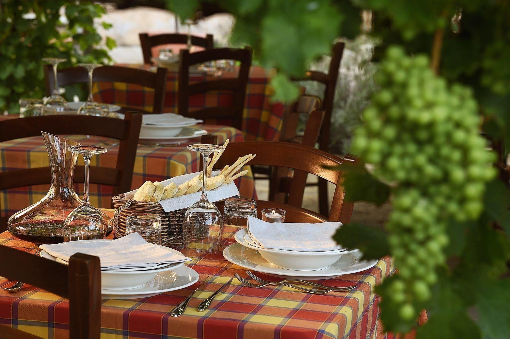 Agriturismo San Martino Clavesana Екстериор снимка