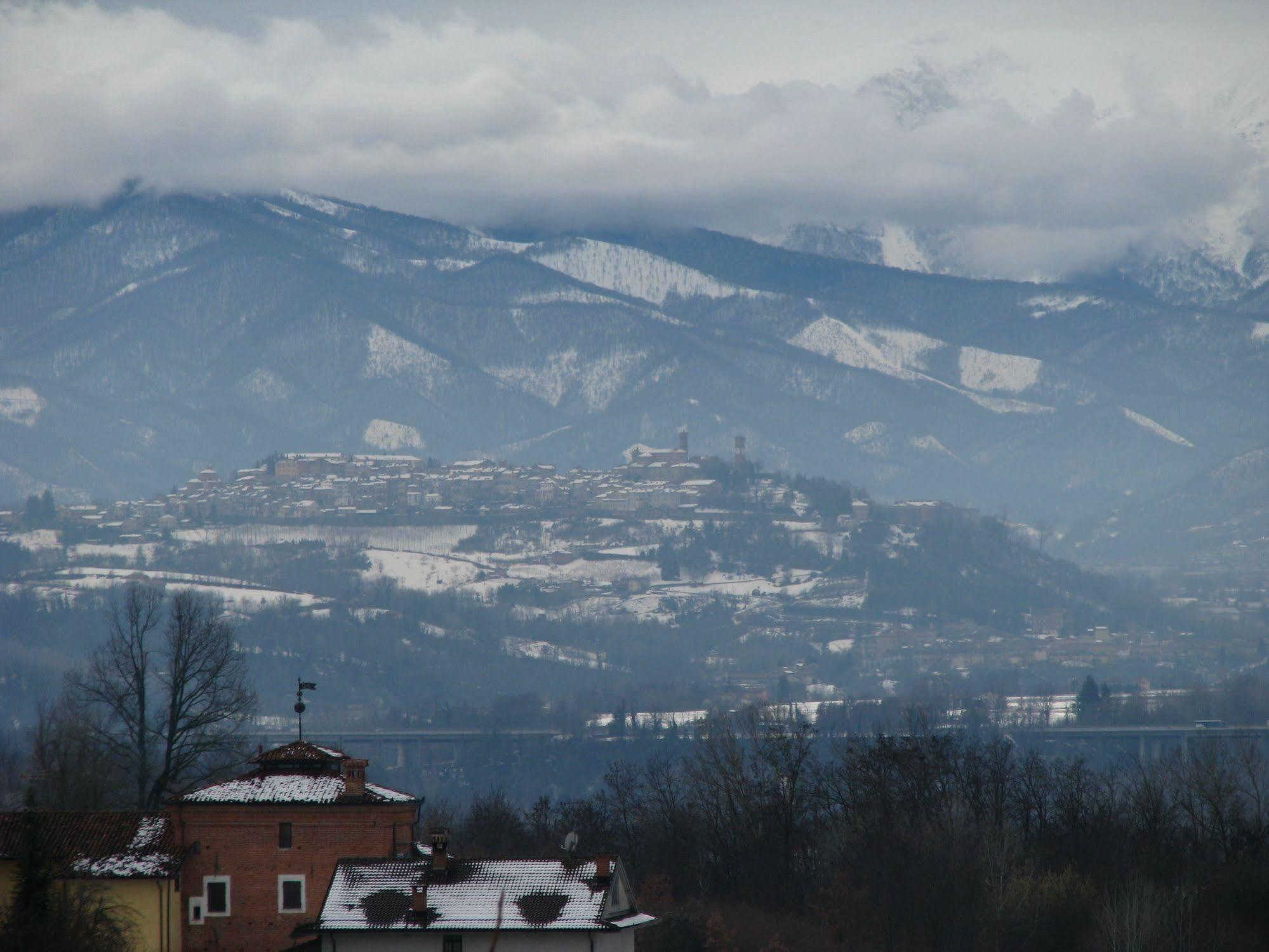 Agriturismo San Martino Clavesana Екстериор снимка
