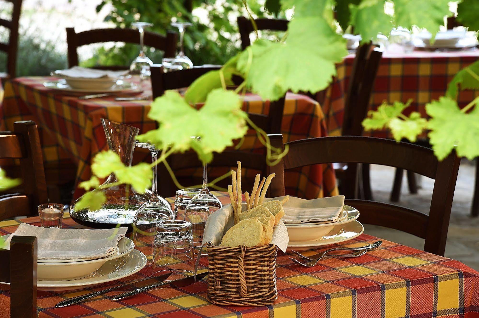 Agriturismo San Martino Clavesana Екстериор снимка