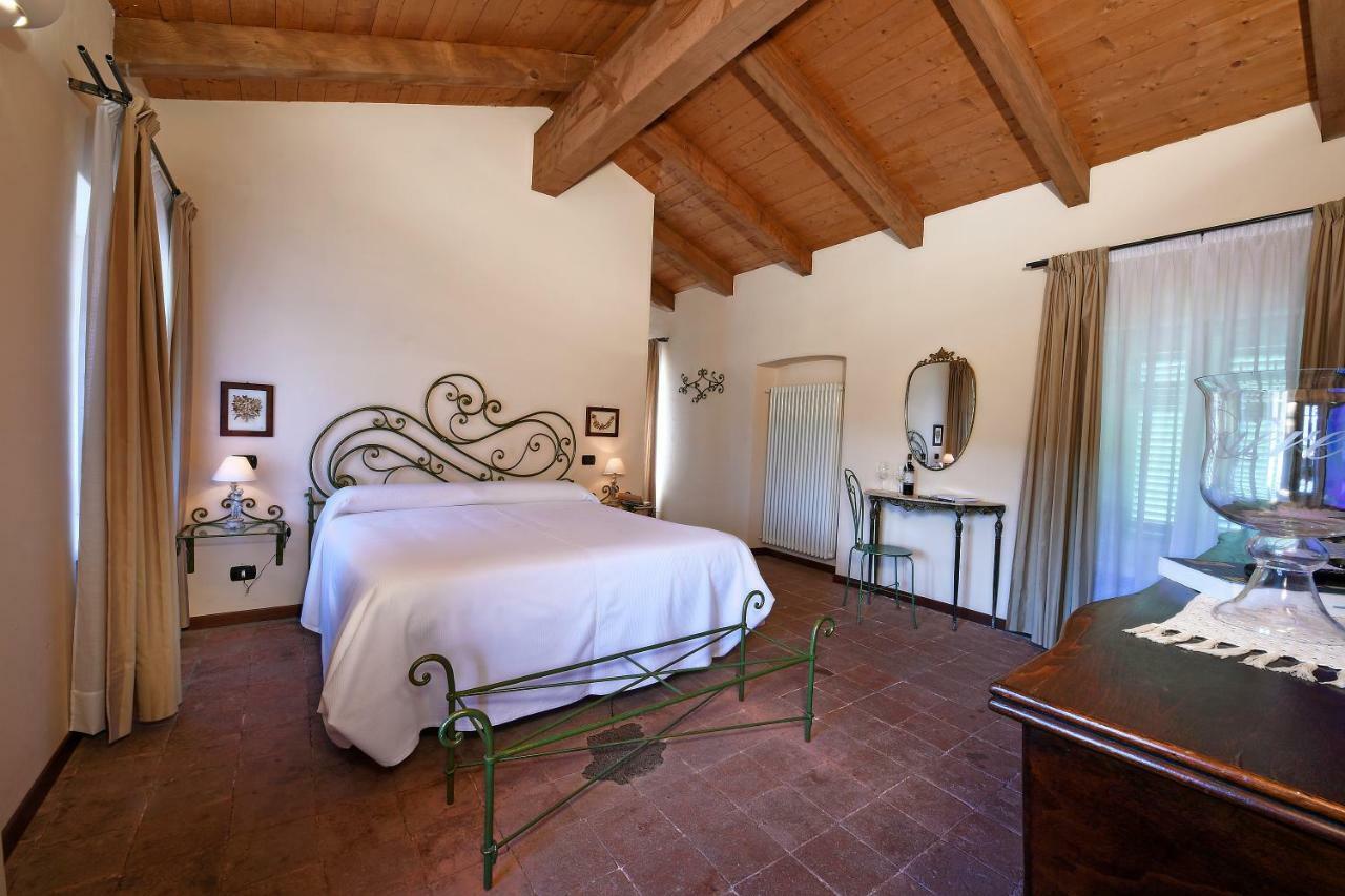 Agriturismo San Martino Clavesana Екстериор снимка